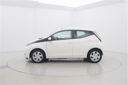 Toyota Aygo - 1.0 VVT-i x-play 5drs - 1