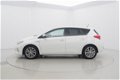 Toyota Auris - 1.8 Hybrid Lease Pro Navi Trekhaak Automaat - 1 - Thumbnail