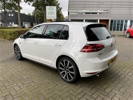 Volkswagen Golf - 1.4 TSI GTE EX BTW Leer Pandak Navi Led - 1