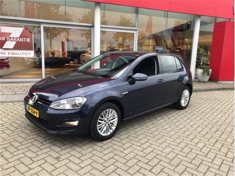 Volkswagen Golf - 1.2 TSI Cup Edition Met Vele Extra`s, Clima, Cruise, Multimedia systeem, speciale - 1