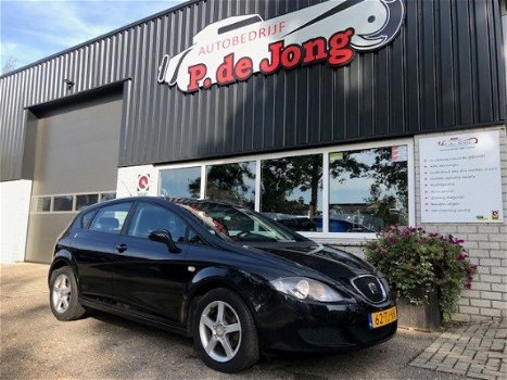 Seat Leon - 1.9 TDI 77KW Sport Nieuwe Distributie-Airco - 1