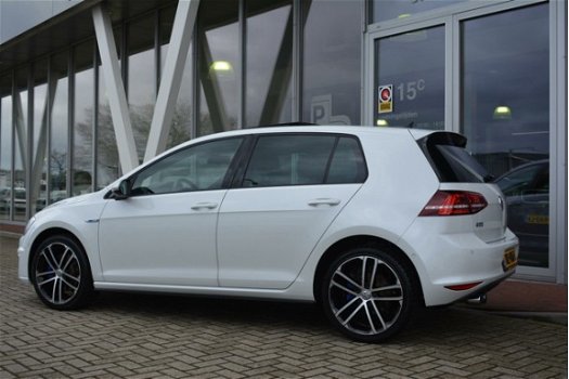 Volkswagen Golf - 1.4TSI GTE 5DRS LEER/DAK/NAVI/CAMERA/LED - 1