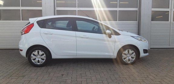 Ford Fiesta - 1.5 TDCI 70KW 5DRS NAVI CRUISE PDC - 1