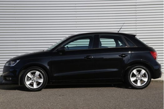 Audi A1 Sportback - 1.0 TFSI 95pk Navigatie 15'' LMV PDC 341 - 1