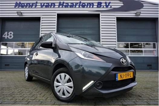 Toyota Aygo - 1.0 VVT-i x-now | Airco | 5-Deurs | Cruise control | 100% Dealer onderhouden | BTW aut - 1