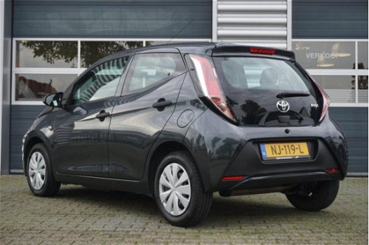 Toyota Aygo - 1.0 VVT-i x-now | Airco | 5-Deurs | Cruise control | 100% Dealer onderhouden | BTW aut - 1