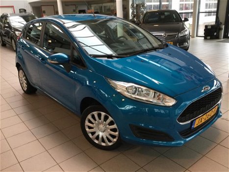 Ford Fiesta - 1.0 Style 5drs 80pk (Airco - Navigatie) - 1