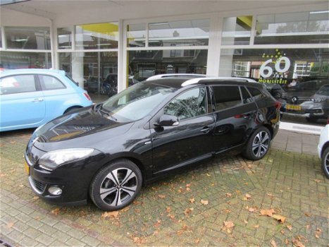 Renault Mégane Estate - Navigatie Airco Ecc Lichtm.velgen Bose syteem audio 1.5 dCi Bose - 1