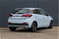 Hyundai i20 - 1.0 T-GDI Comfort Navigatie | € 1000, - Try and Buy Bonus | Apple Carplay | Parkeersen - 1 - Thumbnail