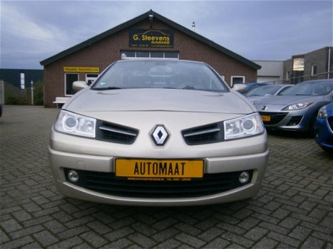 Renault Mégane coupé cabriolet - 2.0-16V Privilège Automaat - 1