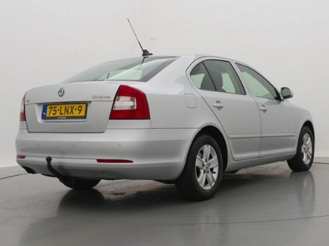 Skoda Octavia - 1.4 TSI Ambition Business Line | Automaat | trekhaak | Climate Control - 1