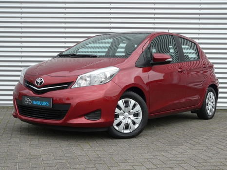 Toyota Yaris - 1.3 VVT-i. 5DRS. Dynamic. Autom. Navi. Panodak - 1