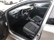 Toyota Auris Touring Sports - 1.8 Hybrid Navi, Pano, Achteruitrijcamera - 1 - Thumbnail