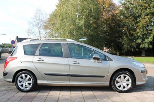 Peugeot 308 SW - 1.6 VTi Style // PANORAMA // NAVI // CRUISE // - 1