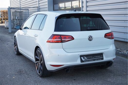 Volkswagen Golf - 2.0 GTI DSG Navi|Xenon|ACC|PDC Parelmoer-Wit - 1