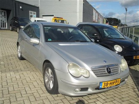 Mercedes-Benz C-klasse Sportcoupé - 180 - 1