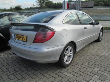 Mercedes-Benz C-klasse Sportcoupé - 180 - 1