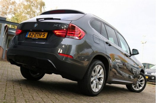 BMW X1 - 1.6D s-Drive High Executive Xenon Navi Leder Sportstoelen Chroom Pdc Privacyglass Cruise B - 1