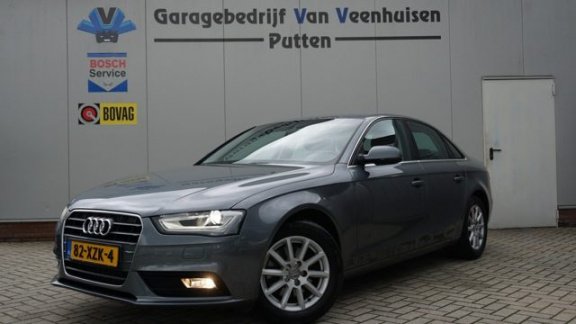 Audi A4 - 1.8 TFSI 170pk Automaat Sedan Pro Line Xenon Navi Afn.Trekhaak 89451km *NL auto - 1