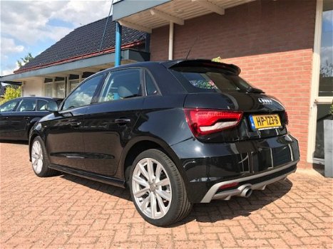 Audi A1 Sportback - 1.0 TFSI 95pk 5-Drs Adrenalin - 1