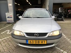 Opel Vectra - 1.6i-16V Diamond Climate controle lm-velgen elektrische ramen+spiegels cd-speler 129 d