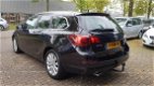 Opel Astra Sports Tourer - 1.6 Turbo Cosmo, Navi, Trekhk, Xenon - 1 - Thumbnail