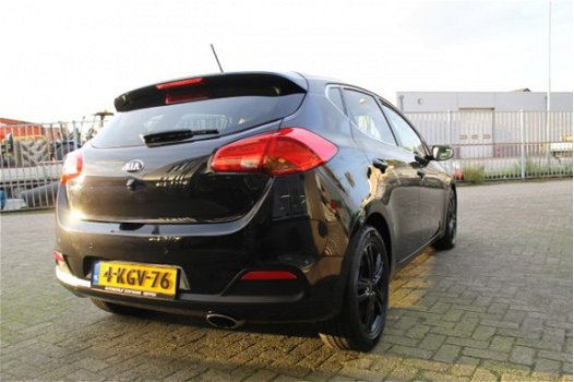 Kia Cee'd - 1.6 GDI Super Pack - 1