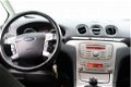 Ford Galaxy - 2.0 TDCi Ghia 7 Persoon, Climate Control, LM - 1 - Thumbnail