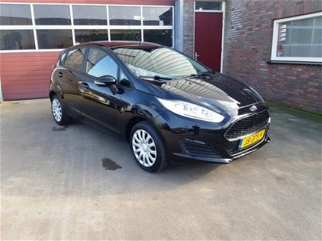 Ford Fiesta - 1.0 Style 5DRS, Navi, Airco, Zeer Mooi, 4 seiz. band, Garantie, Rijklaarprijs, - 1