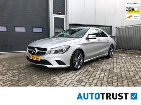 Mercedes-Benz CLA-Klasse - 180 BlueEFF. Ambition Xenon, PDC, Navi, LED, 1e eigenaar - 1