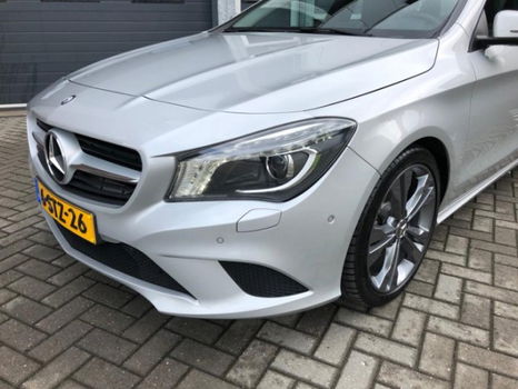 Mercedes-Benz CLA-Klasse - 180 BlueEFF. Ambition Xenon, PDC, Navi, LED, 1e eigenaar - 1