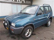 Nissan Terrano - SLX 2.4E 3DR E2