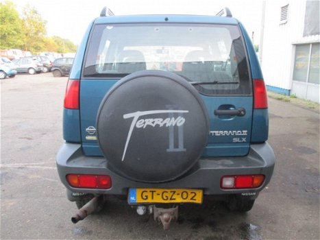 Nissan Terrano - SLX 2.4E 3DR E2 - 1