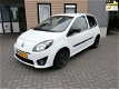 Renault Twingo - 1.2-16V Collection Zeer nette TWINGO 1.2 ECO2 AUTHENTIQUE -AIRCO- SPOILER-NAP - 1 - Thumbnail