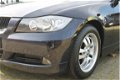 BMW 3-serie Touring - 320i Executive Navi Pano PDC ECC Topstaat - 1 - Thumbnail