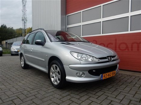 Peugeot 206 SW - 1.4 XS clima / cruise / lmv apk 9-2020 - 1