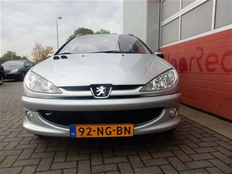 Peugeot 206 SW - 1.4 XS clima / cruise / lmv apk 9-2020 - 1