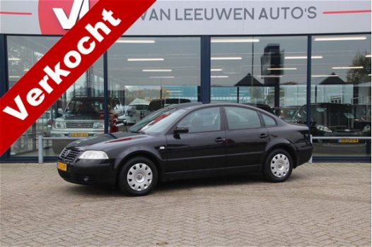 Volkswagen Passat - 2.0-20V | Cruise control | Airco | Trekhaak - 1