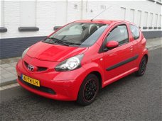 Toyota Aygo - 1.0-12V +