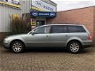 Volkswagen Passat Variant - 2.0 Airco/Cruise/PDC/Trekhaak/Goed onderhouden - 1 - Thumbnail