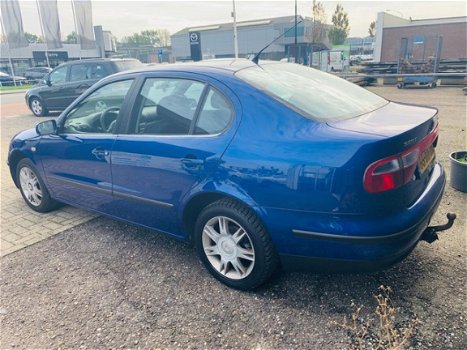 Seat Toledo - 1.6 Sport airco elek ramen trekhaak nette auto - 1