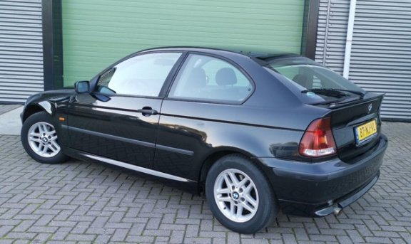 BMW 3-serie Compact - 1.8 316 TI 2003 Zwart NIEUWE APK*AIRCO*CRUISE - 1