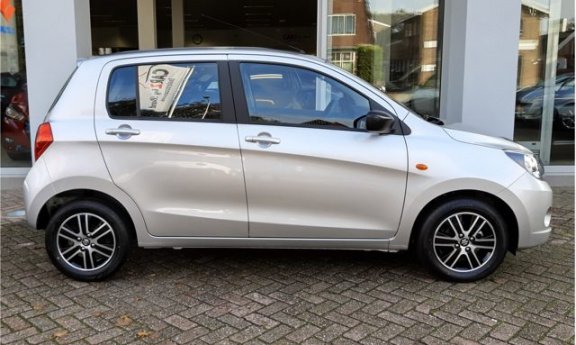 Suzuki Celerio - 1.0 COMFORT Navi | Airco | Bluetooth Optioneel Lichtmetalen velgen € 650, - 1