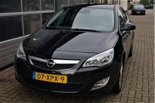 Opel Astra - 1.4 Turbo Sport navigatie/cruisecontrol/Pdc - 1