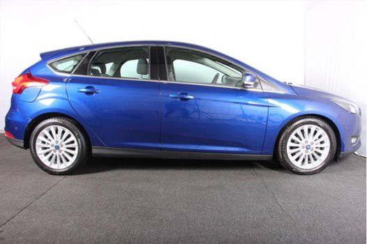 Ford Focus - 1.0 EcoBoost 125pk 5-deurs Titanium Edition - 1