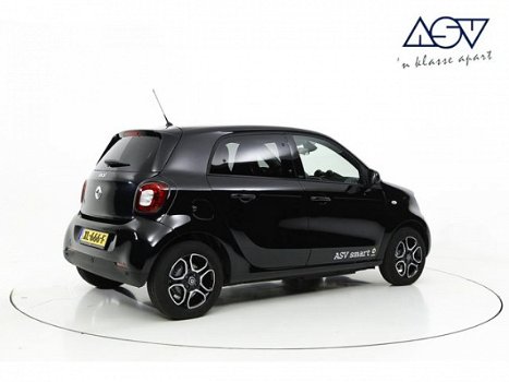 Smart Forfour - EQ Business Solution, 4% Bijtelling Prime Plus, Stoelverwarming voor + achter, Cruis - 1