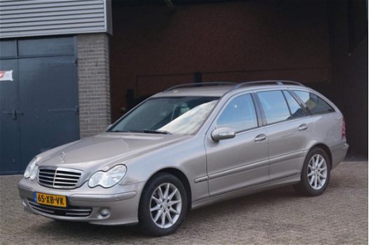 Mercedes-Benz C-klasse Combi - 180 K. Classic 1e eigenaar volledige historie aanwezig - 1