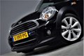 Mini Mini Cooper - 1.6i 16V 122pk Chili Pano/Xenon/Lmw/H.leer/Clima/81dkm - 1 - Thumbnail