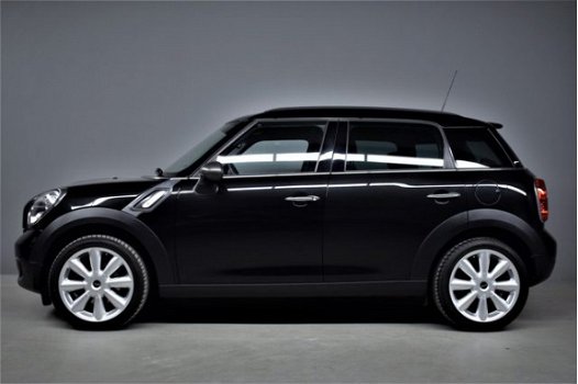 Mini Mini Countryman - 1.6i 16V 120pk Cooper Business Navi/Lmw/St.verw/Xenon/Pdc/93dkm - 1