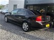 Opel Vectra - 2.2-16V Elegance APK bij aflevering - 1 - Thumbnail